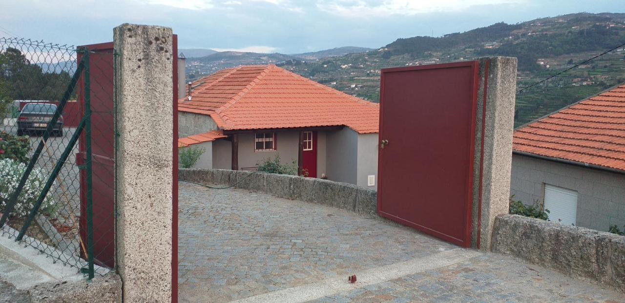 Casas do Casinhoto - Casa com Vista Douro Baião Exterior foto